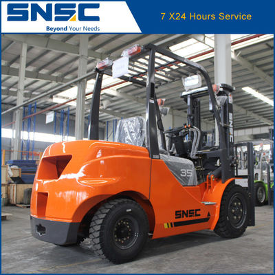 3.5T छोटा डीजल फोर्कलिफ्ट ऑरेंज डीजल इंजन फोर्कलिफ्ट जापान इसुजु इंजन