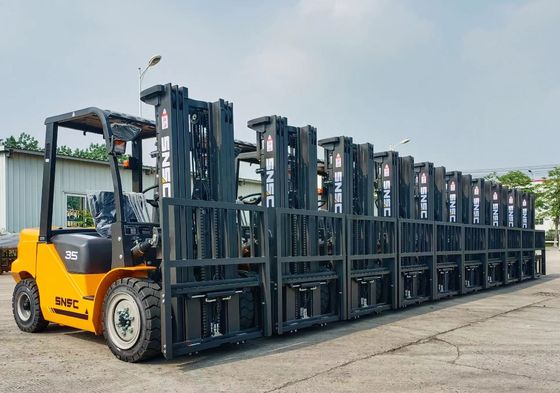 6600LBS 7700LBS डीजल फोर्कलिफ्ट निर्माता 3500 किलो डीजल चालित फोर्कलिफ्ट