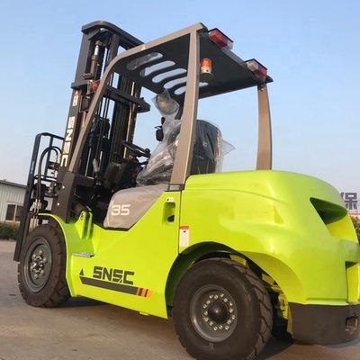 साइड शिफ्टर 4x4 फोर्कलिफ्ट YUNNEI इंजन 3500kg छोटा ऑफ रोड फोर्कलिफ्ट
