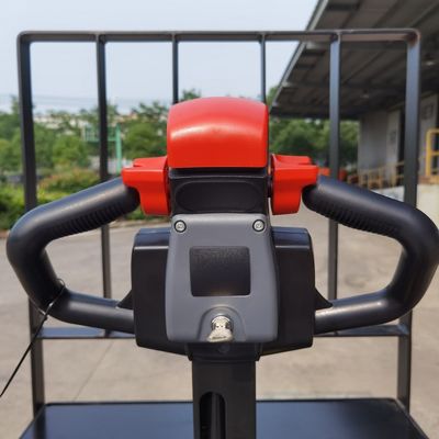 कपड़ा दुकानें इलेक्ट्रिक पैलेट जैक 600 मिमी लोड सेंटर मोटर चालित पैलेट जैक